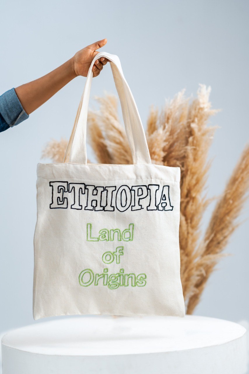 Maraki Embroidered Bag