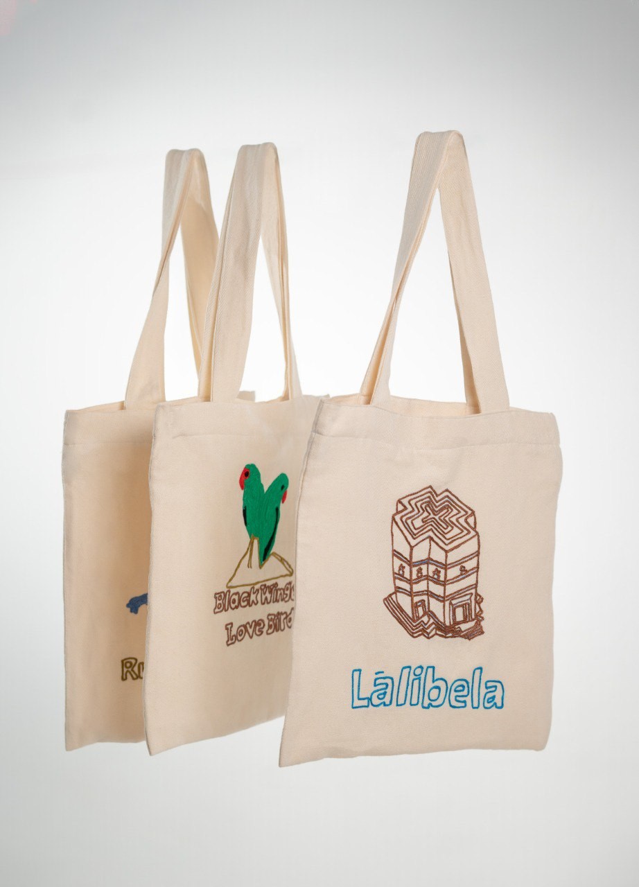 Maraki Embroidered Bag