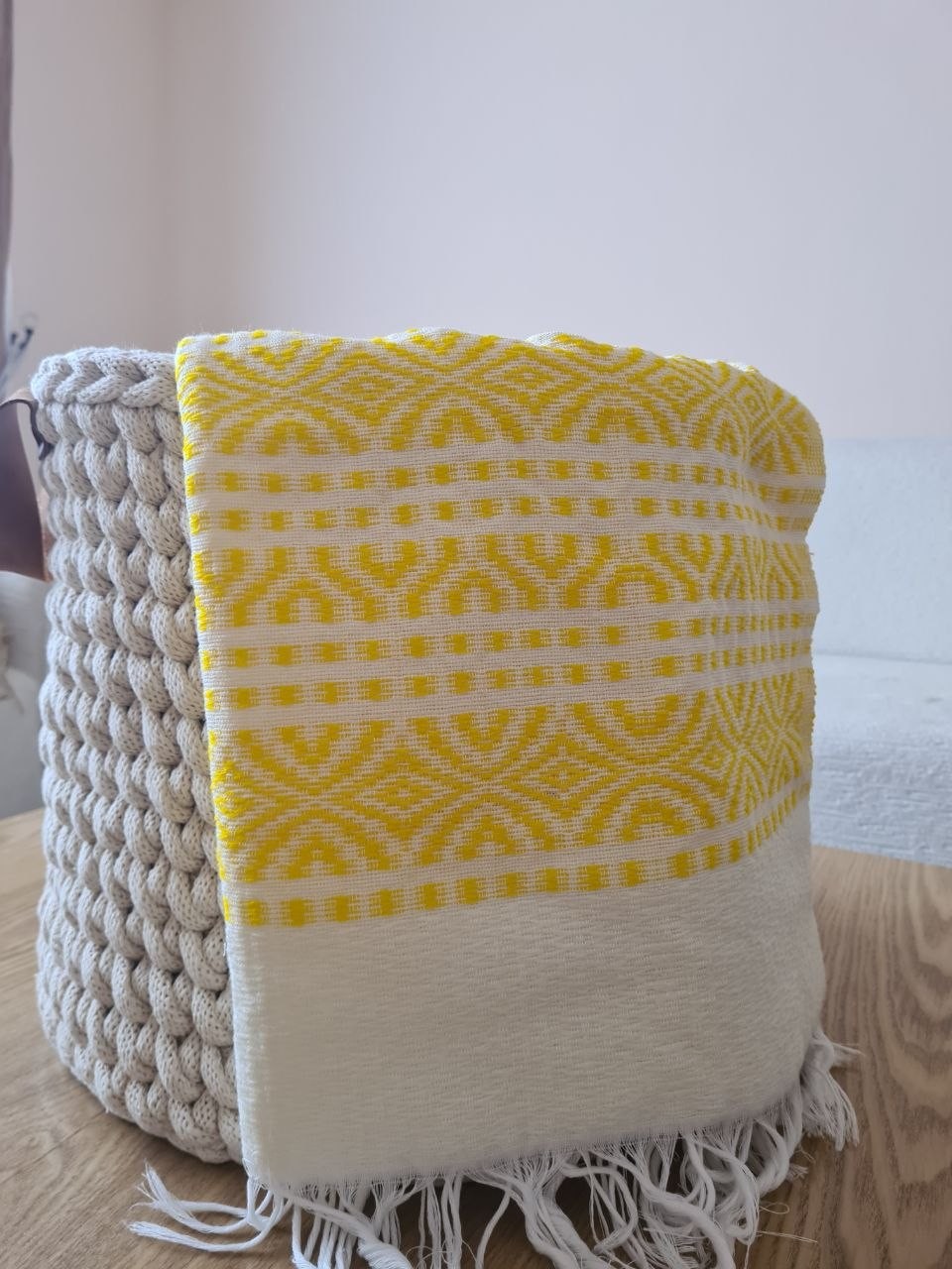 Throw blanket
