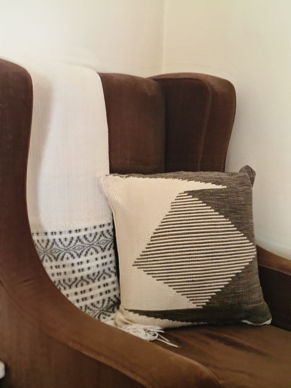Throw blanket