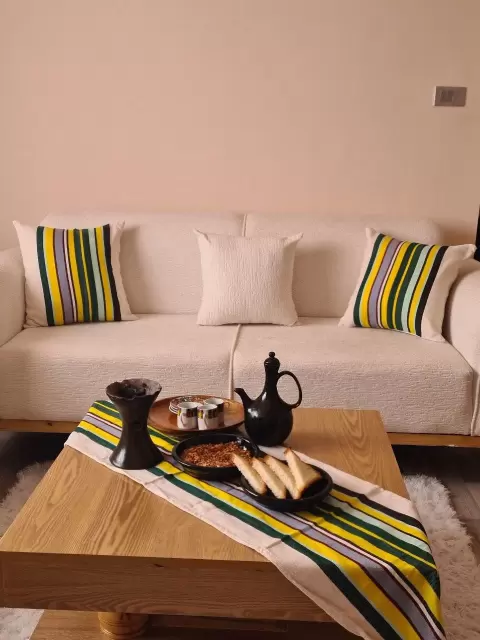 Table runner set